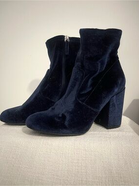 Steve Madden Navy Velvet Block Heel Ankle Boots